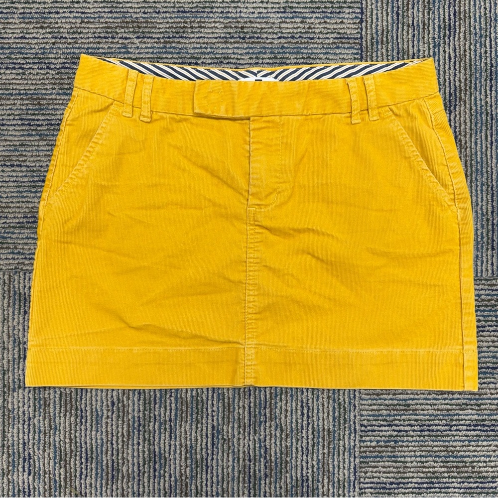 2000s Gap Mustard Corduroy Mini Skirt Size 10